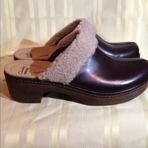 Clarks Preslet Grove Clogs